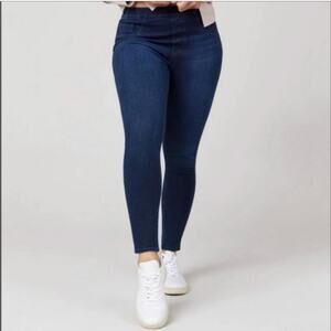 SPANX Jean-Ish Skinny Dark Wash Leggings Jeans Size Medium